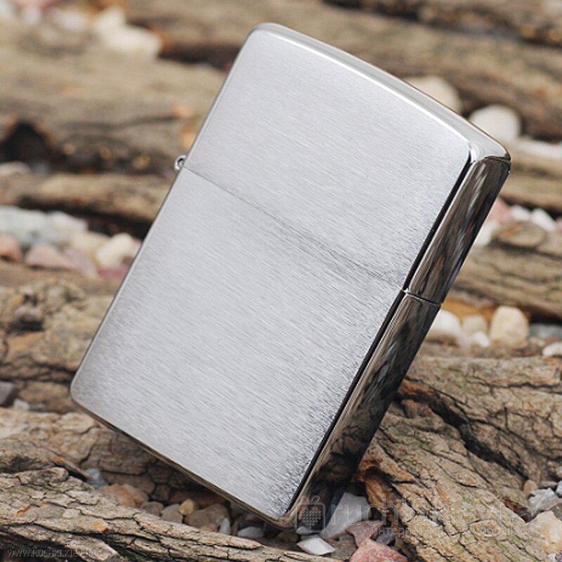 Запалка Zippo 200 Plain Brushed Chrome