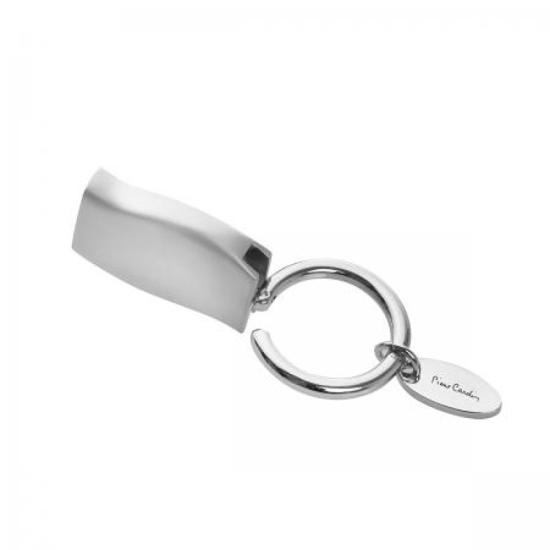 Ключодържател с лого на Pierre Cardin 
PCN026