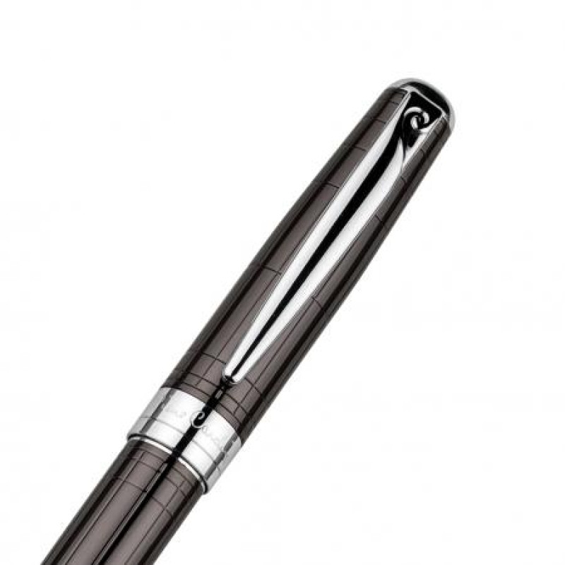 Royal химикал silver 
PC6302BP