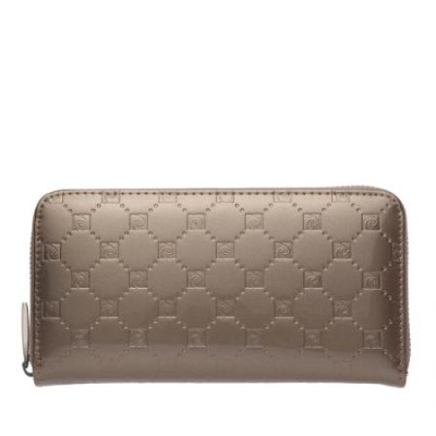 Дамско златисто портмоне с щампа гланц Pierre Cardin 
PCL01549