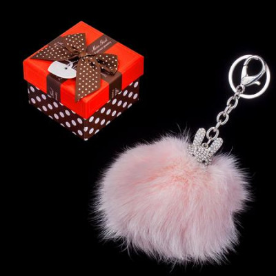 Ключодържател заек пух 
GF63