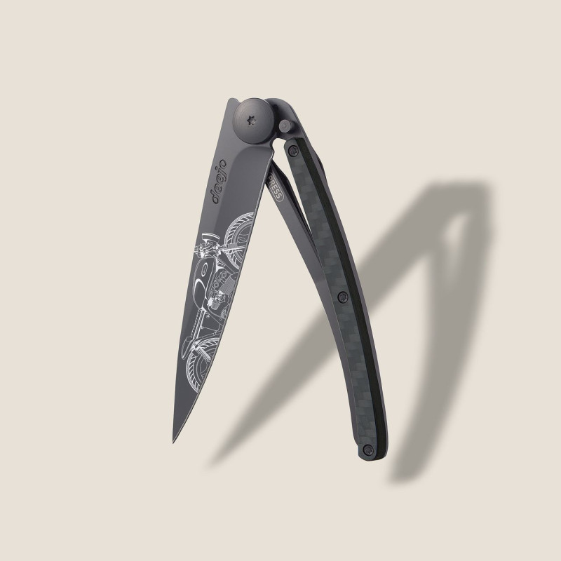 Джобен нож Deejo 37g, Carbon Fiber / Café Racer 1GC000107