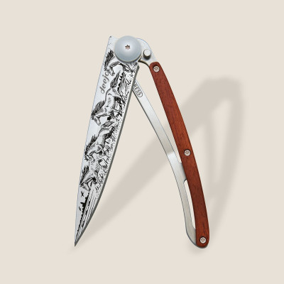 Джобен нож Deejo 37g, Coral wood / Wild horses 1CB000071