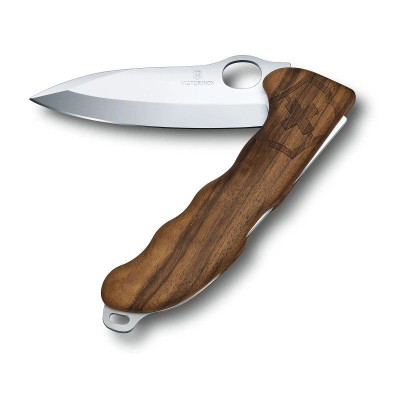 Швейцарски джобен нож Victorinox Hunter Pro Wood 0.9411.M63, орех 0.9411.M63