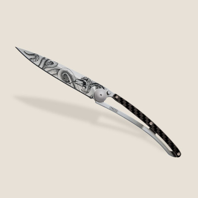 Джобен нож Deejo 37g, Carbon Fiber / Snake 1CC000209