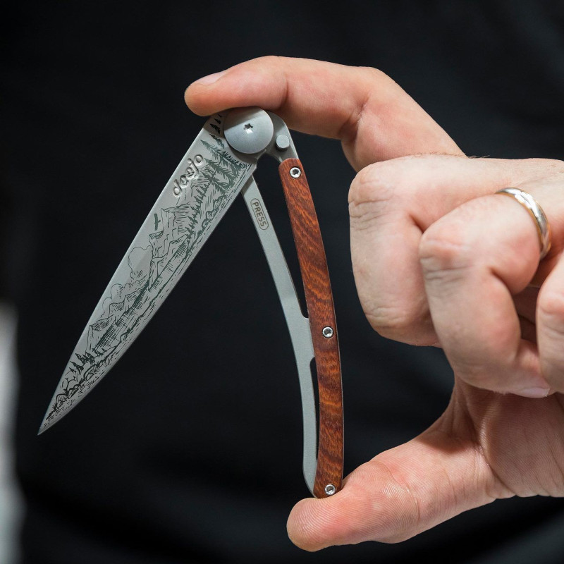 Джобен нож Deejo 37g, Coral wood / Mountain 1CB000080