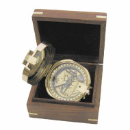 Компас Brunton месинг в дървена кутия, Ø: 7,5 см