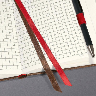 Бележник Sigel - CONCEPTUM, A5, ретро дизайн, магнитно затваряне