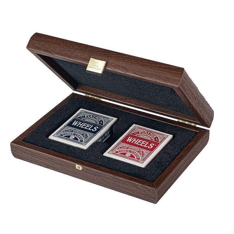 Карти за игра Manopoulos, дървена кутия с кожен принт