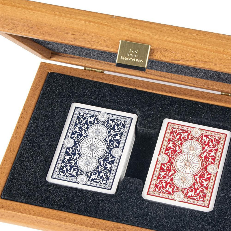 Карти за игра Manopoulos - Oрех, дървена кутия