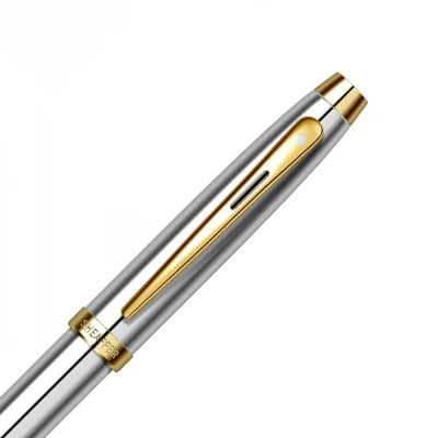Комплект Sheaffer - химикалка 100 Bright Chrome и настолен часовник