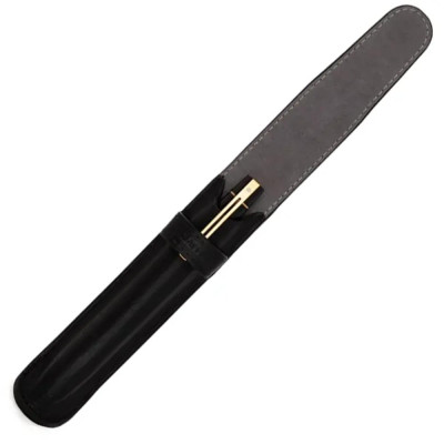 Комплект Sheaffer - химикалка 300 Glossy Black и калъф за пишещо средство