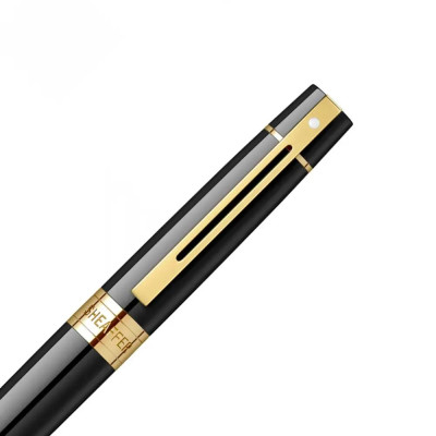 Комплект Sheaffer - химикалка 300 Glossy Black и настолен часовник