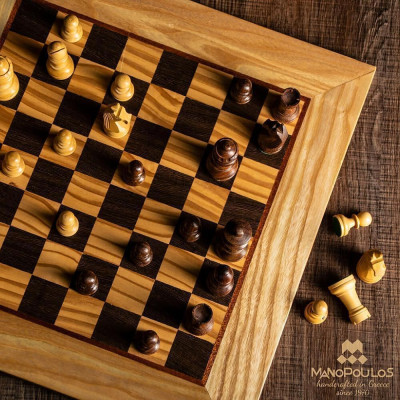 Луксозен ръчно изработен шах Manopoulos Olive Burl, 40x40 см, с фигури Staunton