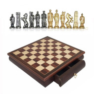 Луксозен шах Italfama - Romans vs Barbarians, дървена кутия, 32.5 x 32.5 см