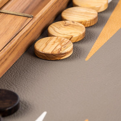 Луксозна табла за игра Manopoulos - Grey Beige Ostrich, eко кожа, 60x48 см