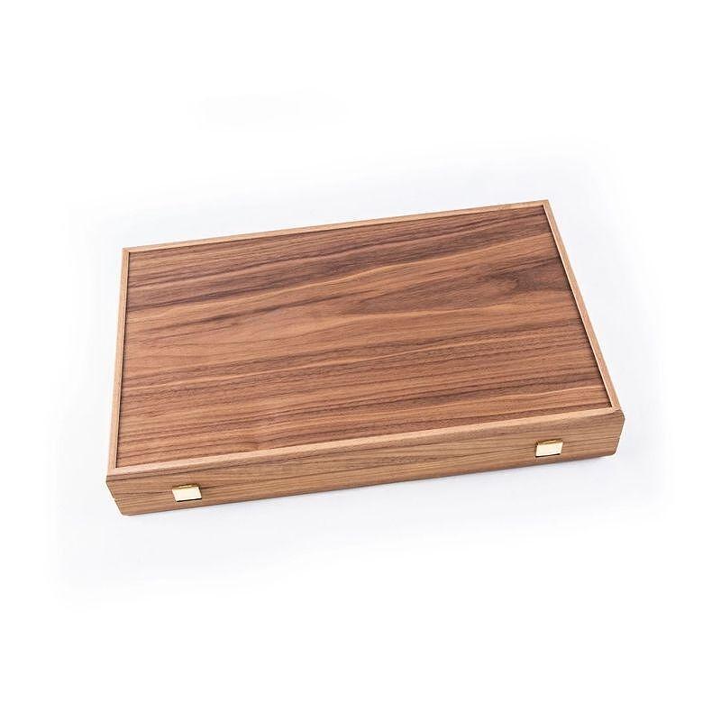 Ръчно изработена табла Manopoulos - Американски орех и Черен дъб, 48x30 см