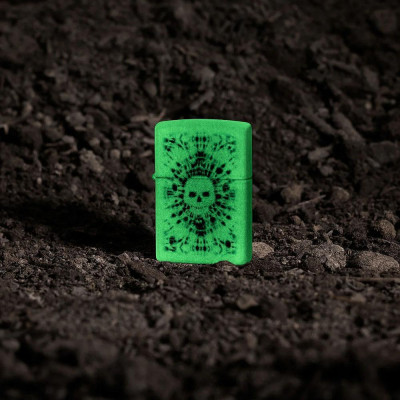 Запалка Zippo - Glowing Skull Design
